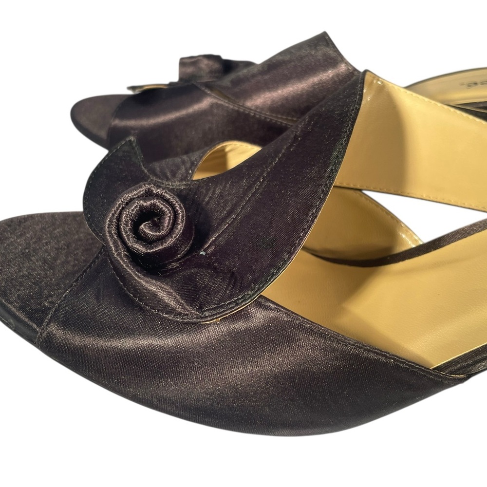 J.Renee Black Satin Rosette Slide Mules Size 13W - Picture 4 of 13